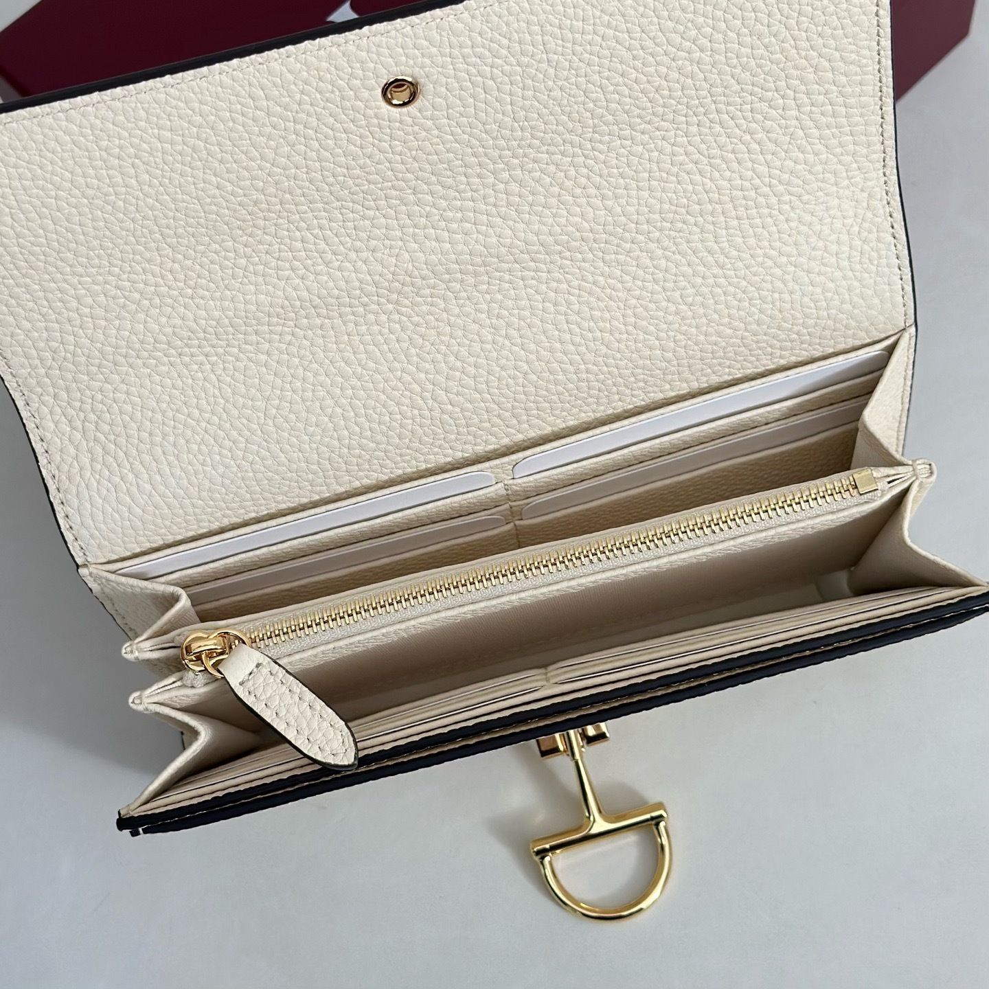 GG Softbit Continental Wallet 848791 GG Softbit Continental Wallet 848791