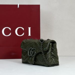 GG Marmont Medium Shoulder Bag 856368 4 b641ad49