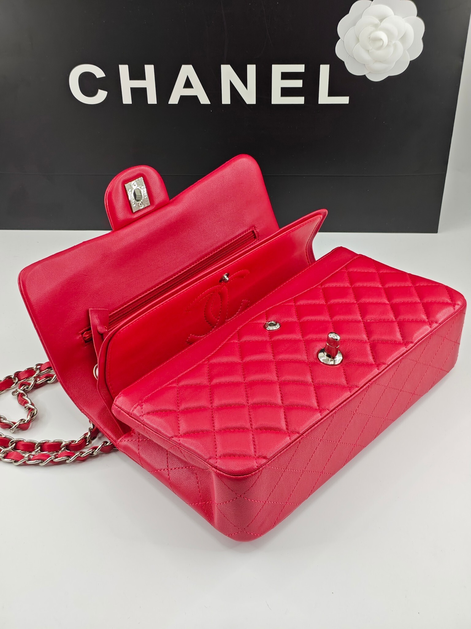 CN Classic HandBag Red For Women A01112 CN Classic HandBag Red For Women A01112