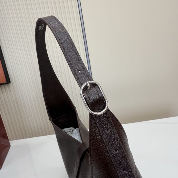 GG Jackie 1961 Medium Shoulder Bag 863136-1 QA