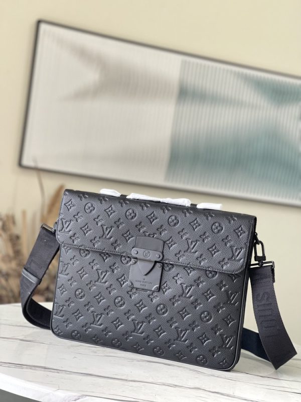 LV S-Lock Briefcase Taurillon Monogram Black For Men M20835 PA