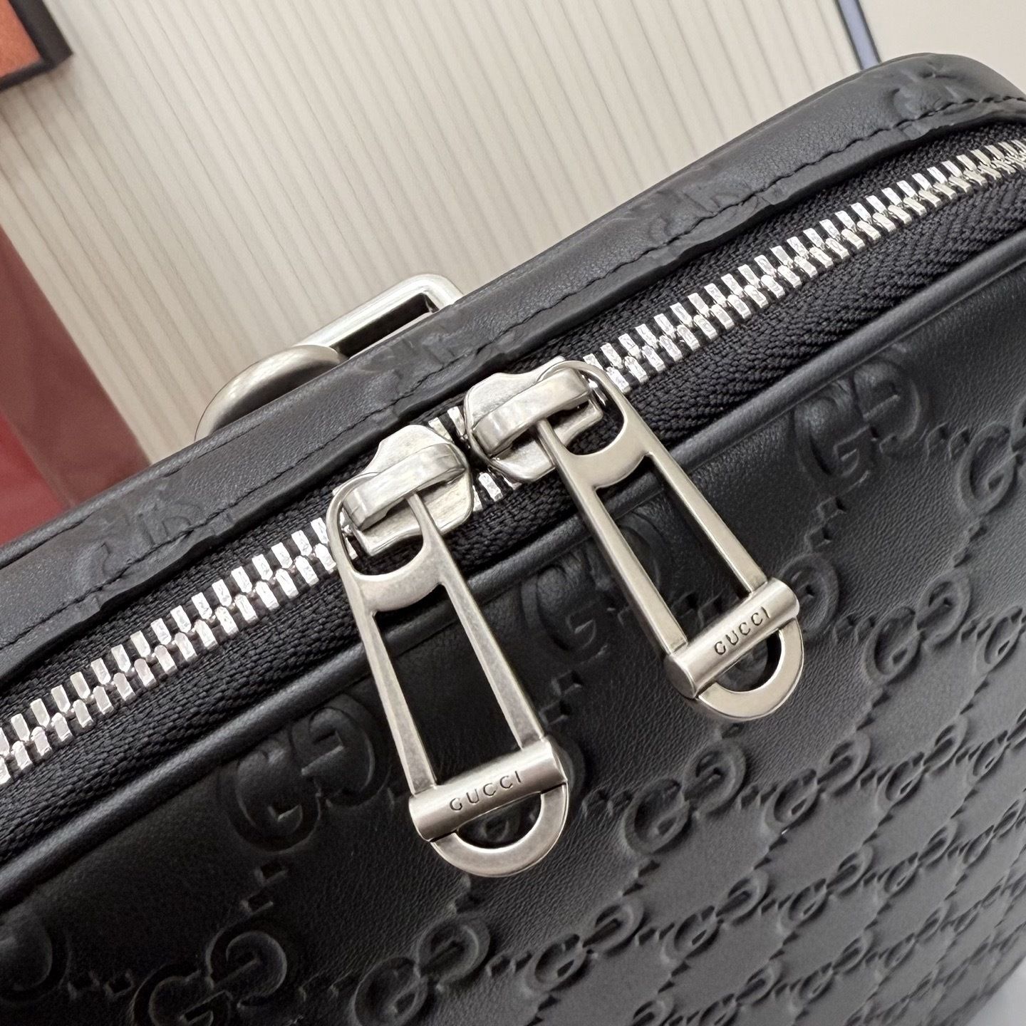 GG Emblem Small Crossbody Bag 862915 GG Emblem Small Crossbody Bag 862915