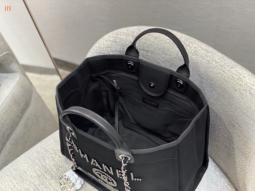 CN Large Deauville Pearl Tote Bag Black For Women A66941 CN Large Deauville Pearl Tote Bag Black For Women A66941