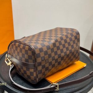 c0ed2573 result Photoroom