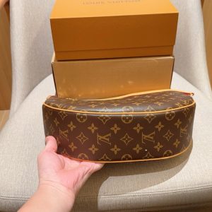 fd80ed38 Photoroom result