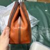 Vintage Genuine Leather Multi‑Compartment Tote Bag B012