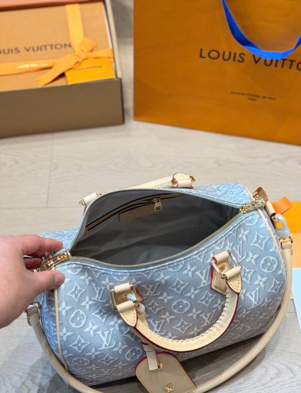 Daily Street Style LV Handbag LV266107 QA
