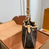 Daily Street Style LV Handbag LV2661316 QA