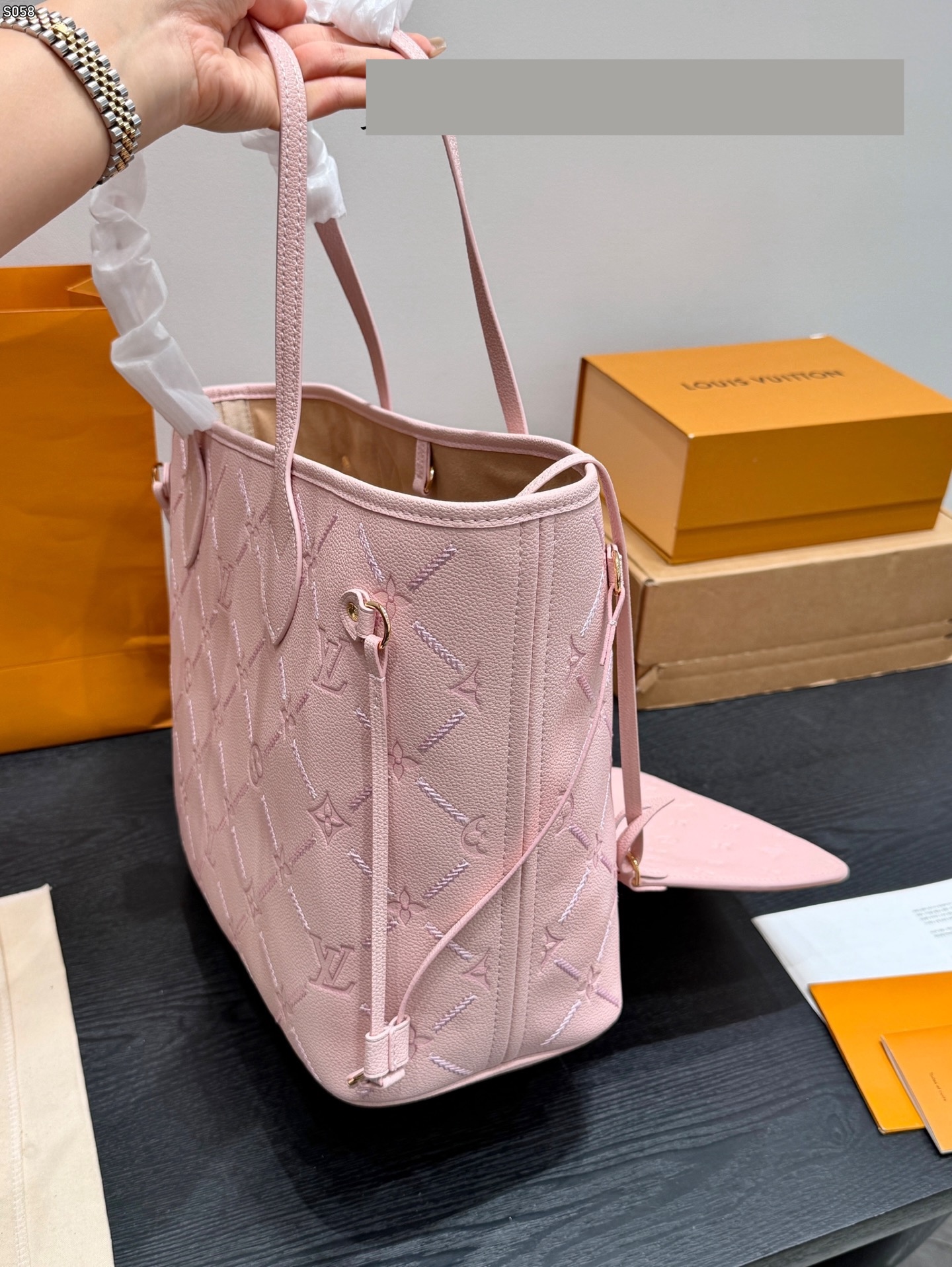 New Fashion LV Handbag LV266718 New Fashion LV Handbag LV266718