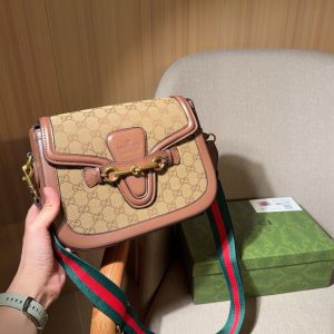 41624982