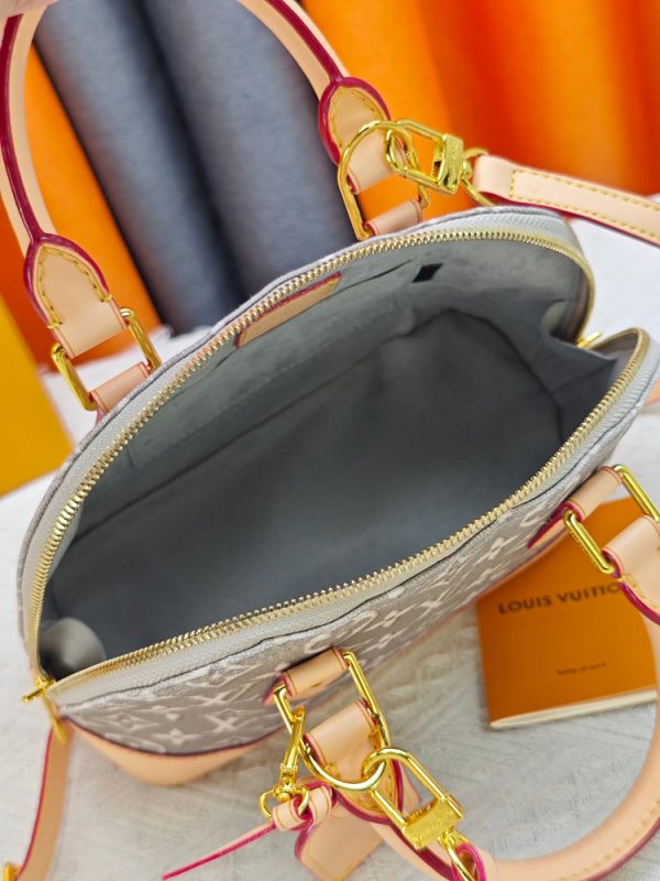 Premium Icon LV Handbag M53152 BC