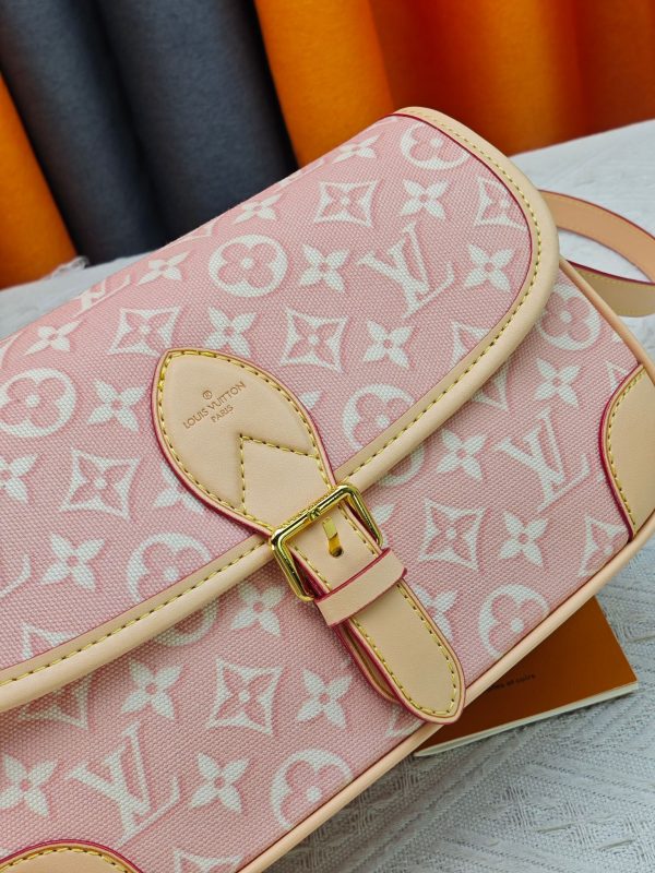 Premium Icon LV Diane Handbag M45985 BC