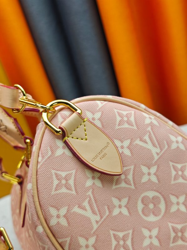 Premium Icon LV Handbag M28522-M28677 BC