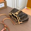 Daily Street Style LV Handbag LV2661316 QA