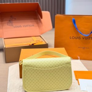 LV Resort Diane Handbag C2301500 9 73ebe58b