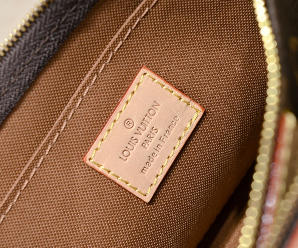 Luxury LV Handbag M44813-071-1 Luxury LV Handbag M44813-071-1