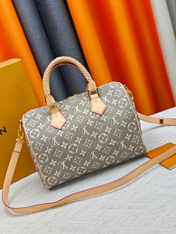 Premium Icon LV Handbag M28522-M28677 BC