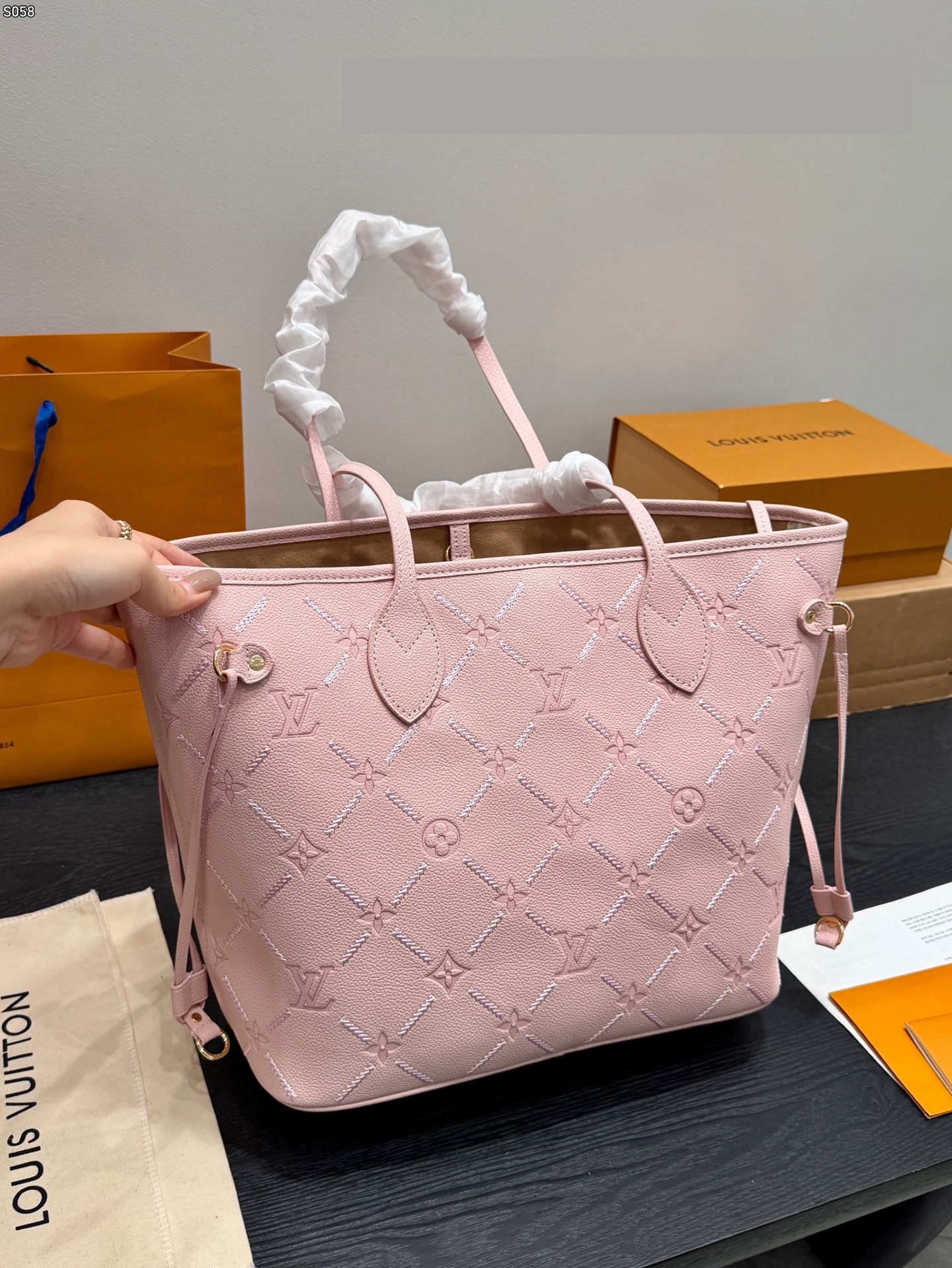 New Fashion LV Handbag LV266718 New Fashion LV Handbag LV266718