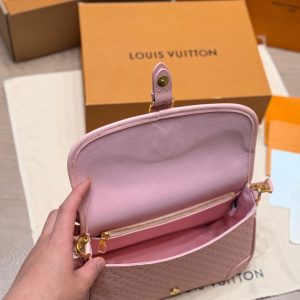 LV Resort Diane Handbag C2301500 5 b8defc8d