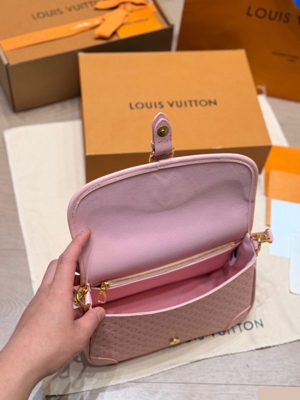 LV Resort Diane Handbag C2301500 QA