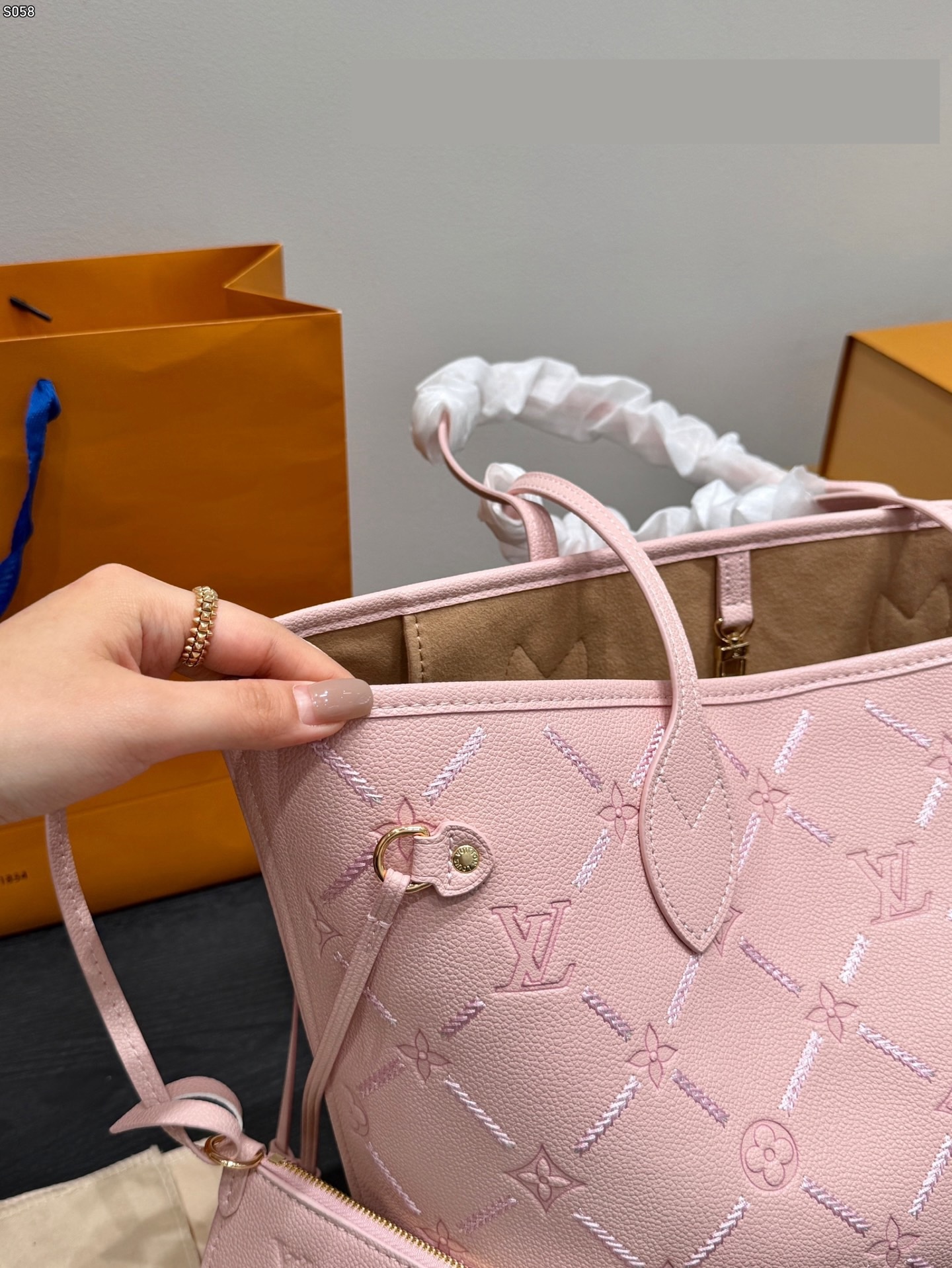 New Fashion LV Handbag LV266718 New Fashion LV Handbag LV266718