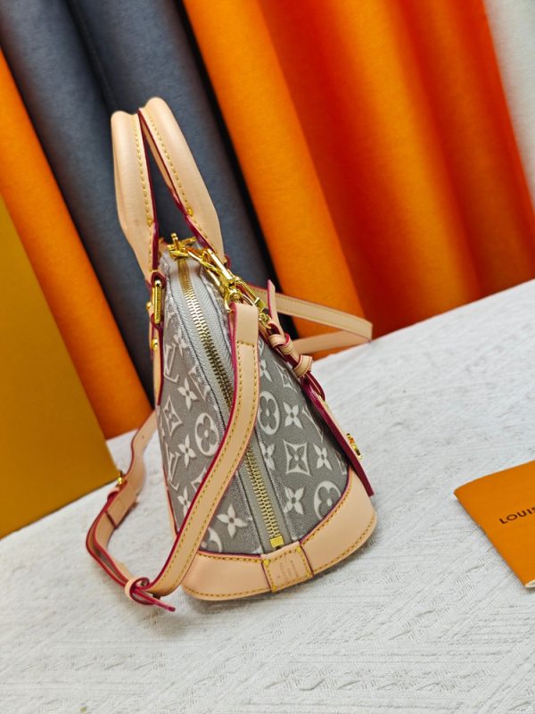 Premium Icon LV Handbag M53152 BC