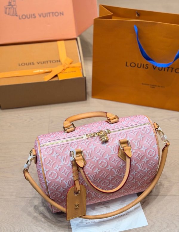 Daily Street Style LV Handbag LV266107 QA
