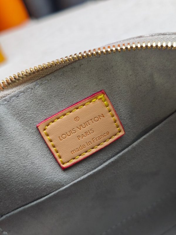 Premium Icon LV Handbag M53152 BC