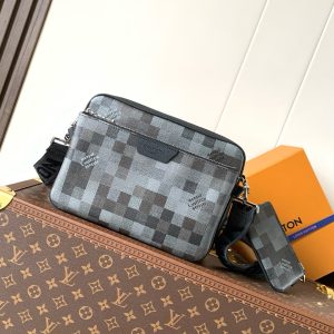 LV Trio Messenger Black KK03750 LV Trio Messenger Black KK03750