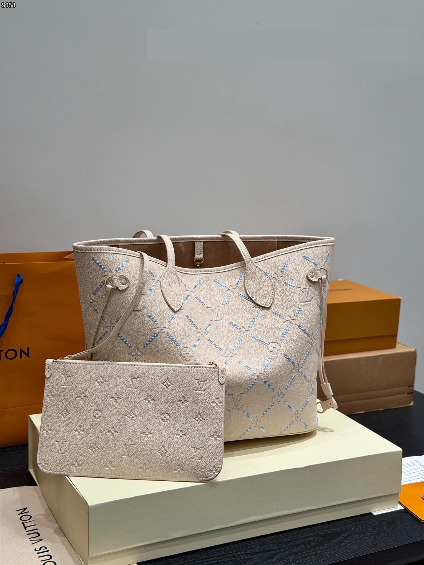 New Fashion LV Handbag LV266718 New Fashion LV Handbag LV266718