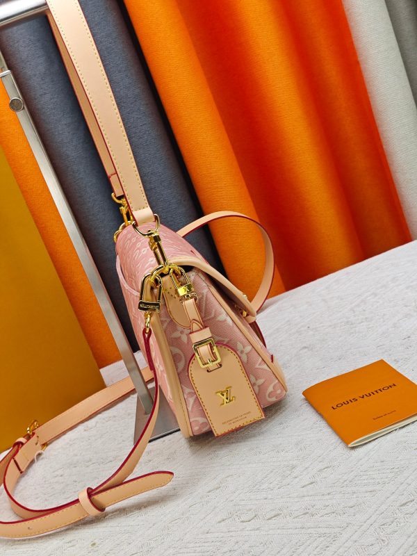 Premium Icon LV Diane Handbag M45985 BC