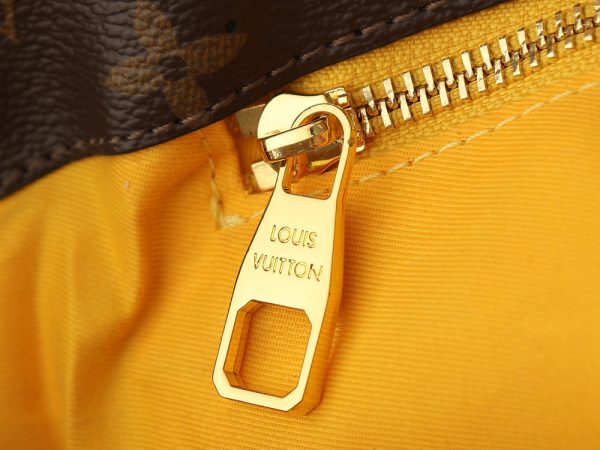 Premium Icon LV Handbag M13928-M27968 BC