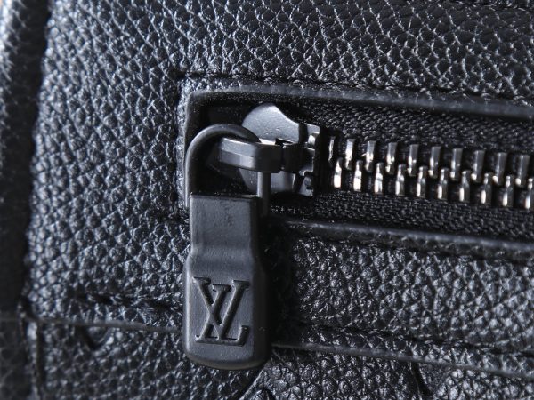 LV Courrier Messenger Monogram Bag M28629-M28630 BC LV Courrier Messenger Monogram Bag M28629-M28630 BC