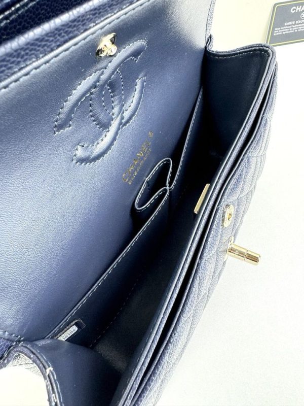 CN Classic Flap Bag 1110-1 BC CN Classic Flap Bag 1110-1 BC