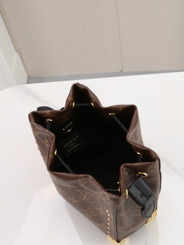 LV Nano Noé Trunk Bag M29323-M2A067 BC LV Nano Noé Trunk Bag M29323-M2A067 BC