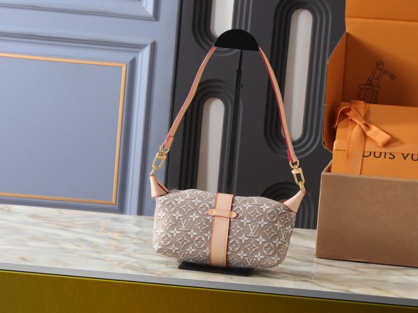 LV Pochette Mia Bag M2A382-M26191 BC