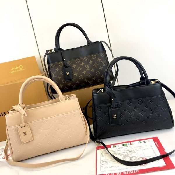 LV Avenue PM Monogram Empreinte Leather M25577 BC