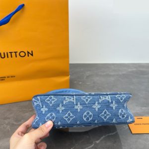 Daily Street Style LV Handbag DLV1 QA 2 092e6d30