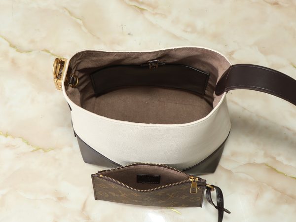 Premium Icon LV Handbag M29068-M29156 BC