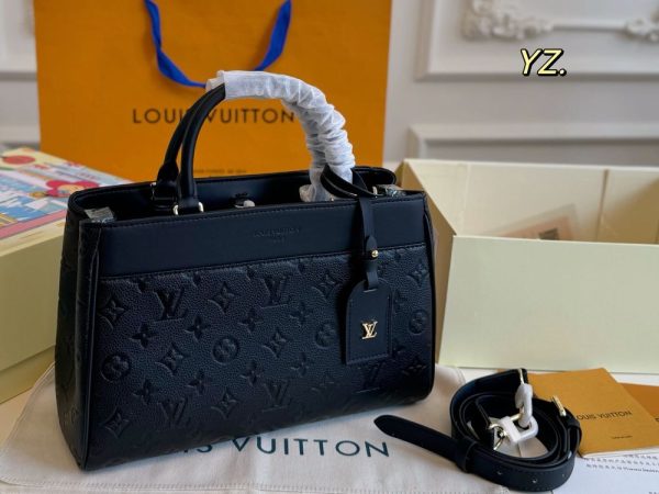 LV Avenue PM Monogram Empreinte LV267303 QA