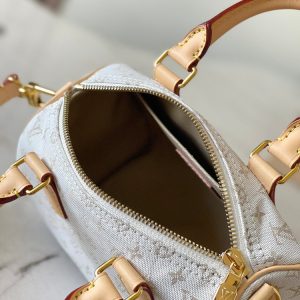 LV Speedy Bandoulière 20 Monogram Mini White Bag 5 20260710 111124 result