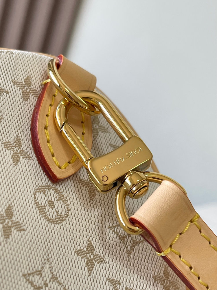 LV Speedy Bandoulière 20 Monogram Mini White Bag LV Speedy Bandoulière 20 Monogram Mini White Bag