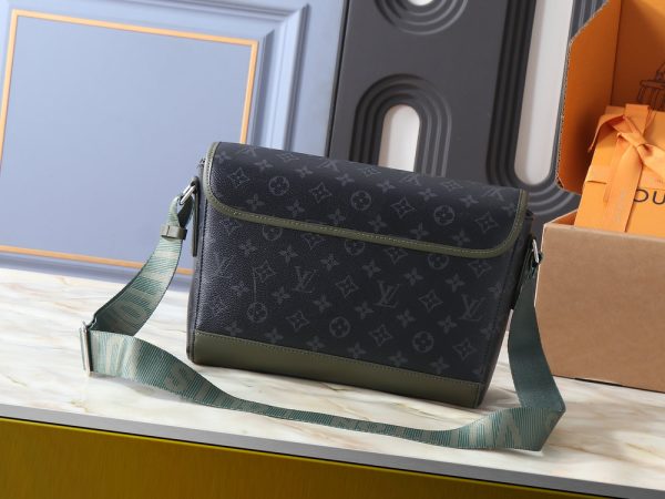 LV Courrier Messenger Monogram Bag M28629-M28630 BC LV Courrier Messenger Monogram Bag M28629-M28630 BC