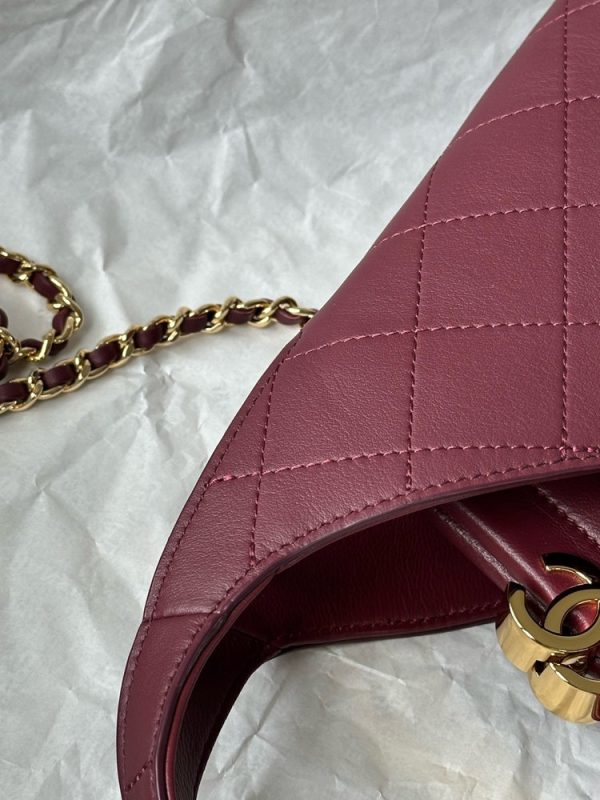 CN 25 Small Quilted Leather Shopping Bag AS6392 QA