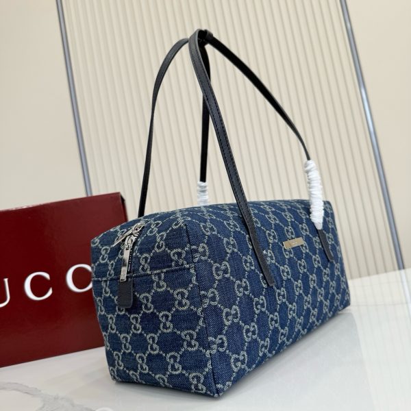 GG Melrose Medium Boston Bag KK03850