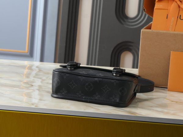 Premium Icon LV Handbag M26805-M83298 BC