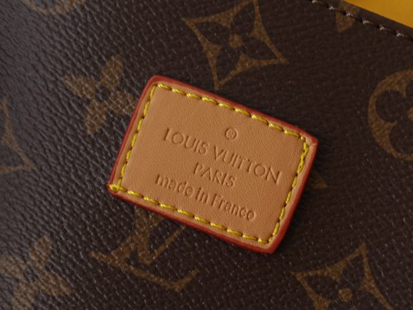 Premium Icon LV Handbag M24457-M13982 BC
