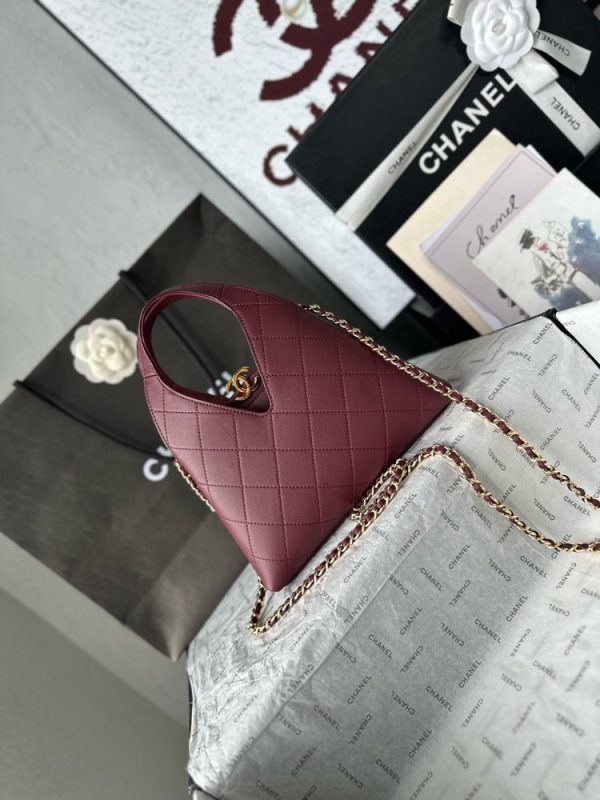 CN 25 Small Quilted Leather Shopping Bag AS6392 QA
