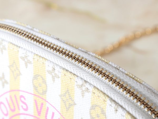 LV Pochette Cosmétique Bag M2A419-M28679 BC LV Pochette Cosmétique Bag M2A419-M28679 BC