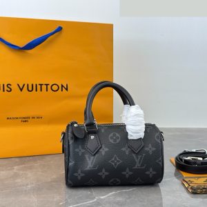 Daily Street Style LV Handbag DLV1 QA 2 5ab5be35